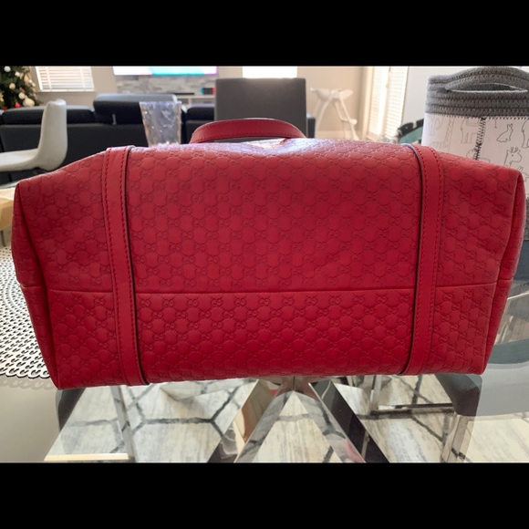 100% Authentic Guccisima tote - Picture 5 of 8